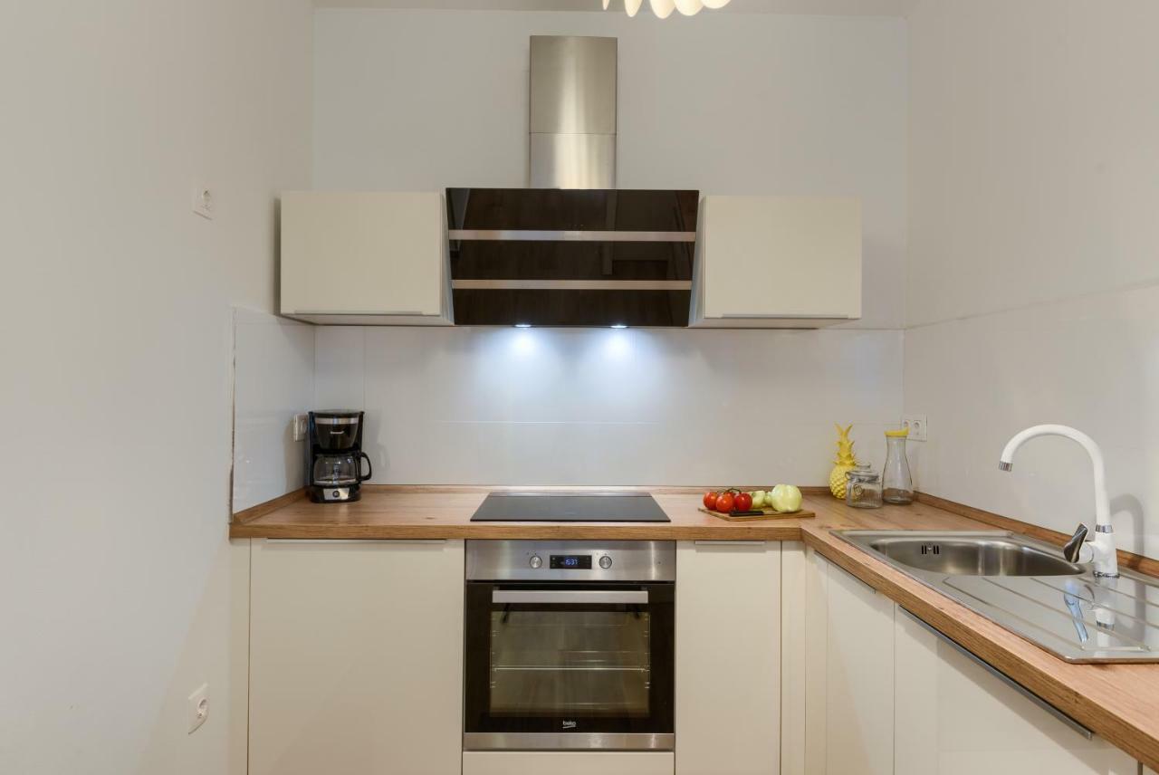 Apartments Dream In Arena 1 Pula Center Free Parking Exterior foto