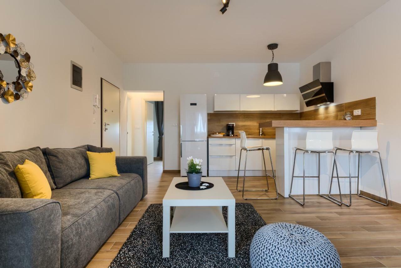 Apartments Dream In Arena 1 Pula Center Free Parking Exterior foto