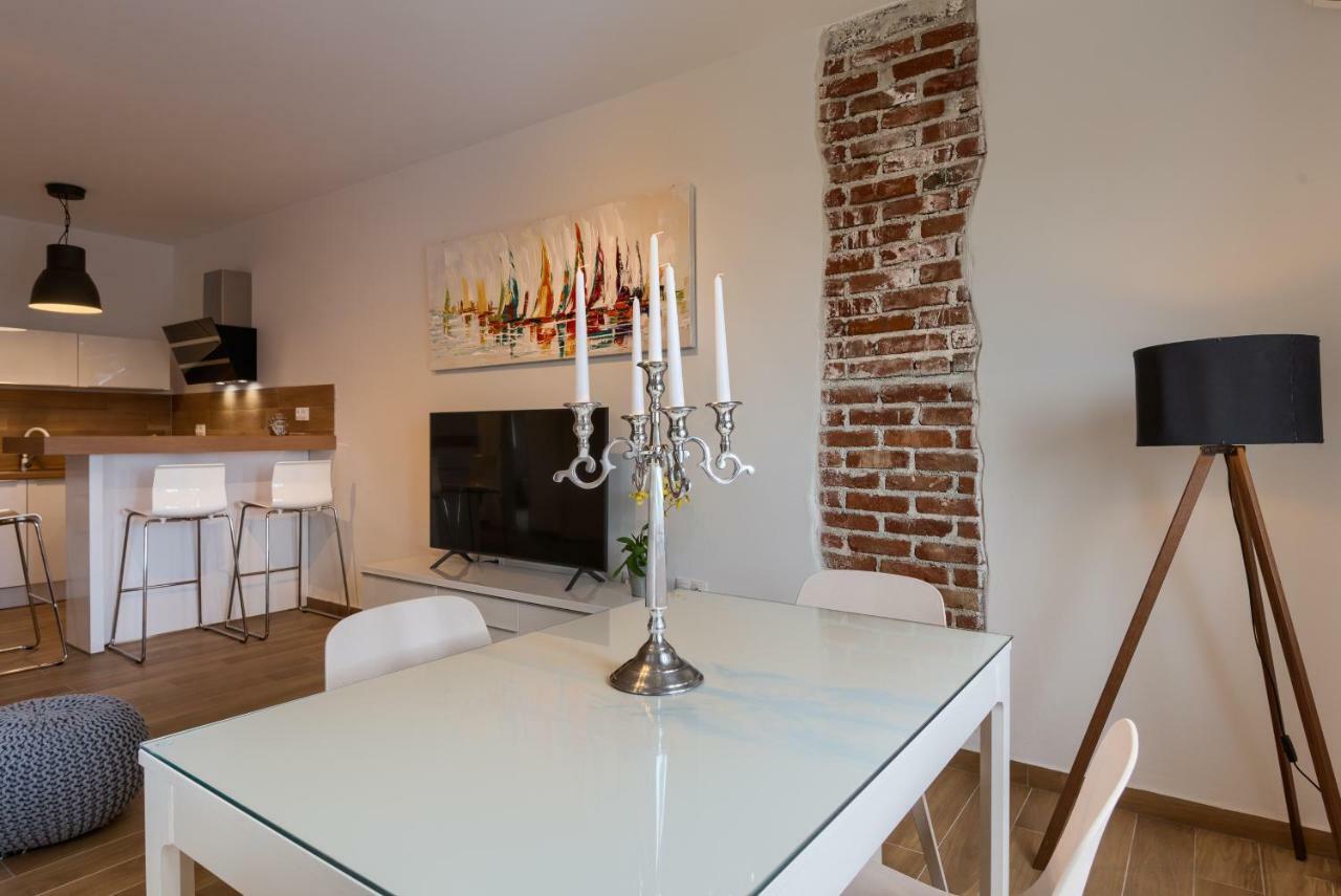 Apartments Dream In Arena 1 Pula Center Free Parking Exterior foto