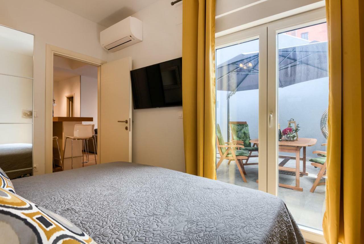 Apartments Dream In Arena 1 Pula Center Free Parking Exterior foto